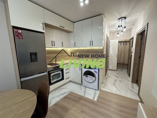 Продава се Тристаен апартамент в Пловдив, Мараша - 107 кв.м за 2795 €/кв.м - Снимка #1