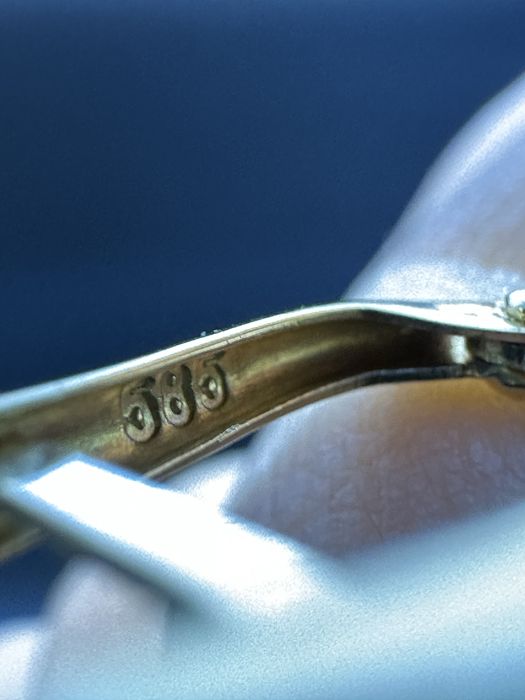 Золото 585  Серьги  масса: 3,6