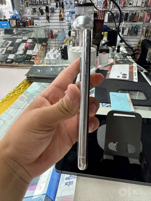Iphone X 64GB. 77%