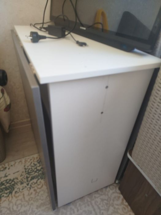 Продам стол складной