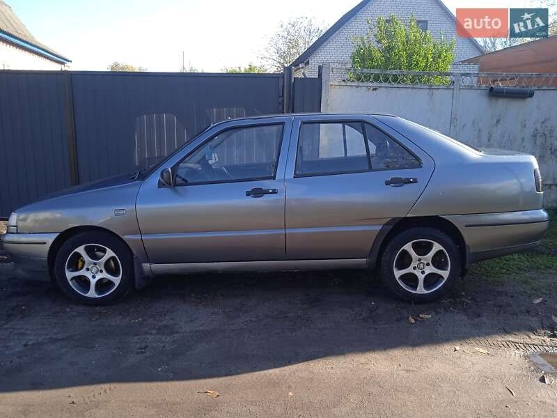 Сеат Толедо в разборе