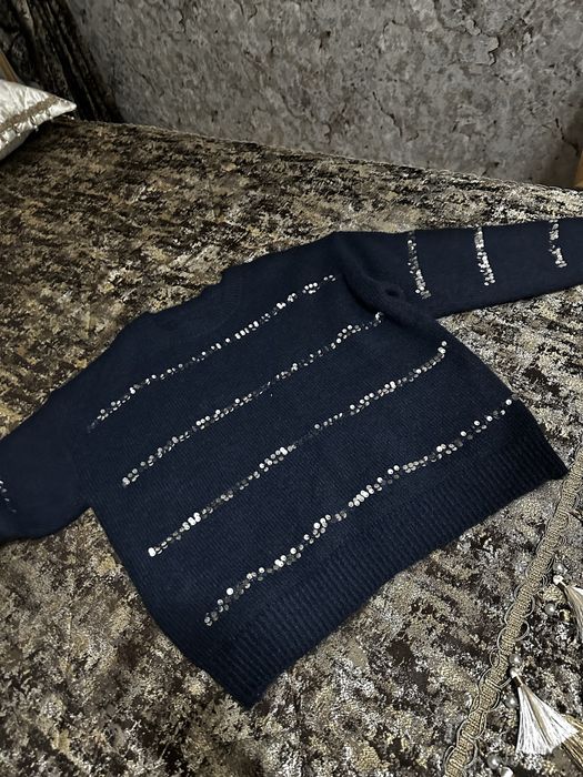 Кофточка шерстяная новая