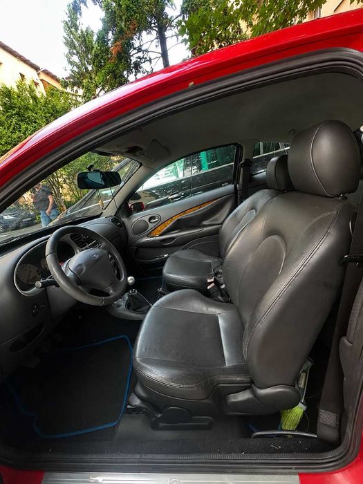 Ford puma din 2002
