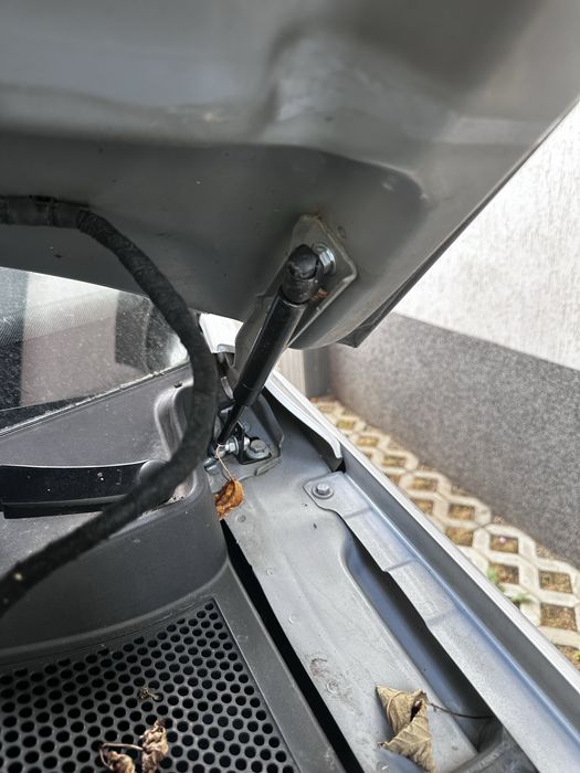 Kit conversie capota ( autoridicare ) TIGUAN