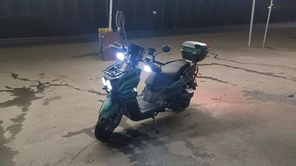 Мопед Танк         .