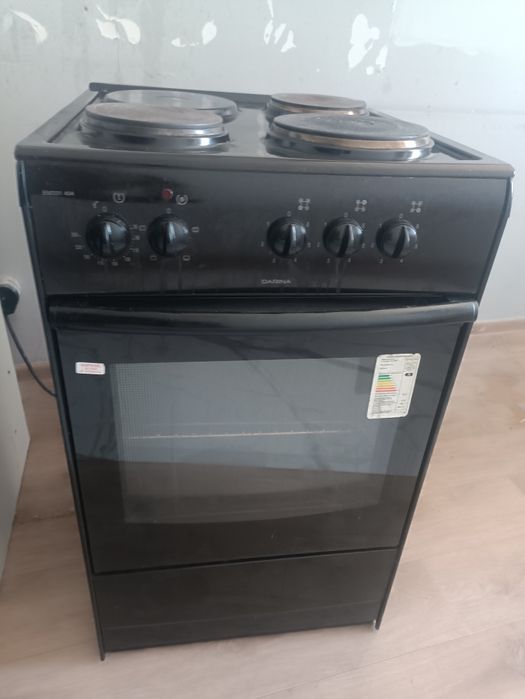 Продам плиту электрическую