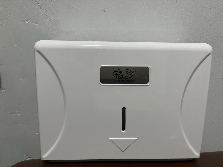 Диспенсер для бумаги