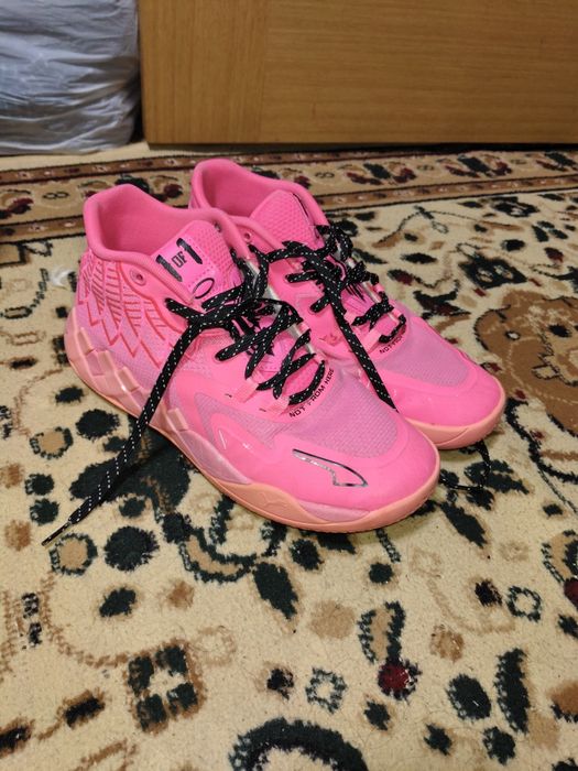 кросовки Puma MB.01