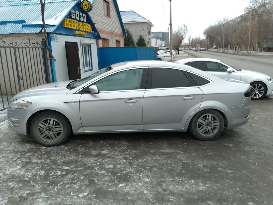 Продам машину Форд Мондео.Амереканец