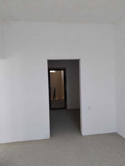 Продаётся 1х комн квартира на 5 этаже Ор-р 6 микрорайон Орзу