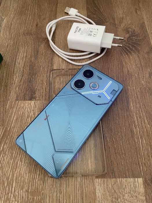Продаю телефон Tecno Pova 6 (16/256)