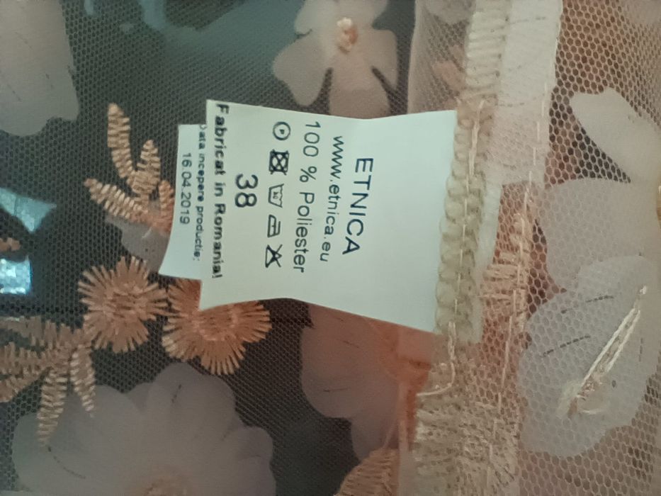 Top ocazional Etnica