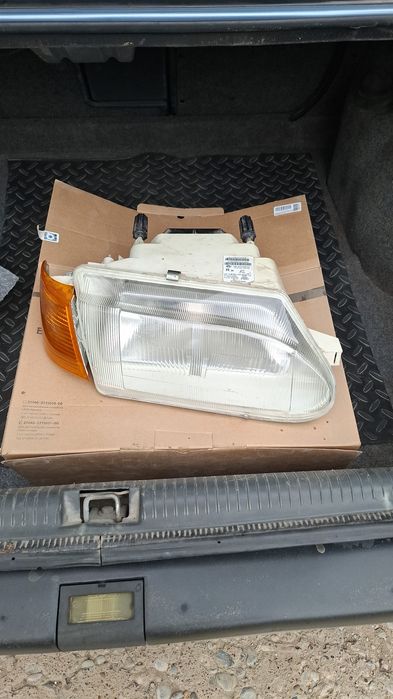 Фара правая ваз 2114