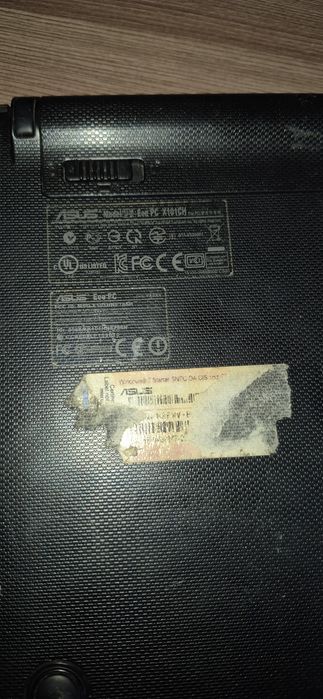 Продаю рабочий нетбук ASUS Eee PC X101CH.