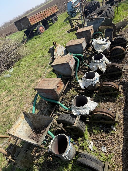 Semanatoare porumb romaneasca cu fertilizator 6 randuri