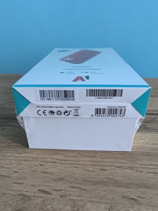 Мобилен телефон-OPPO A6x +Power bank