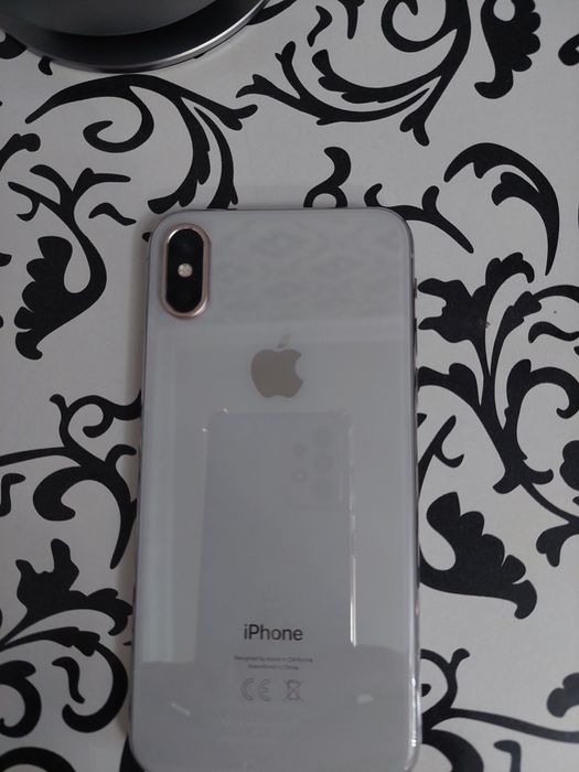 IPHONE  10 в отличном состояние