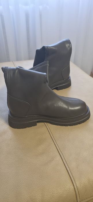 Продам сапоги осенние