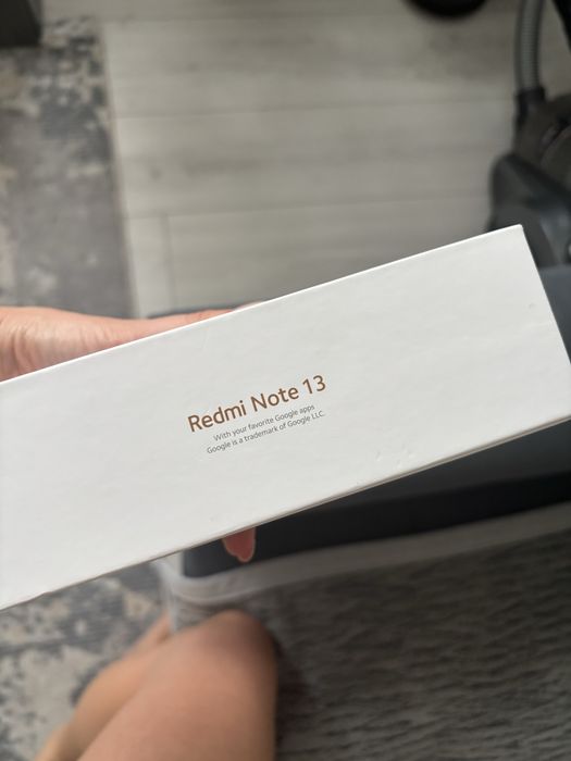 Срочно продам Redmi Note13
