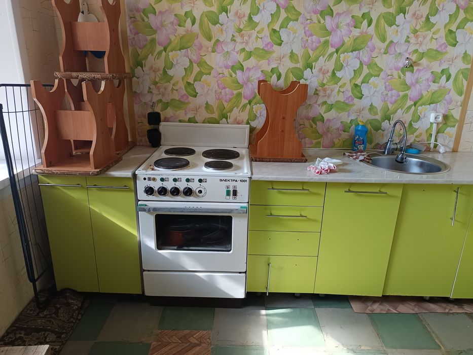 Продам кухонный гарнитур