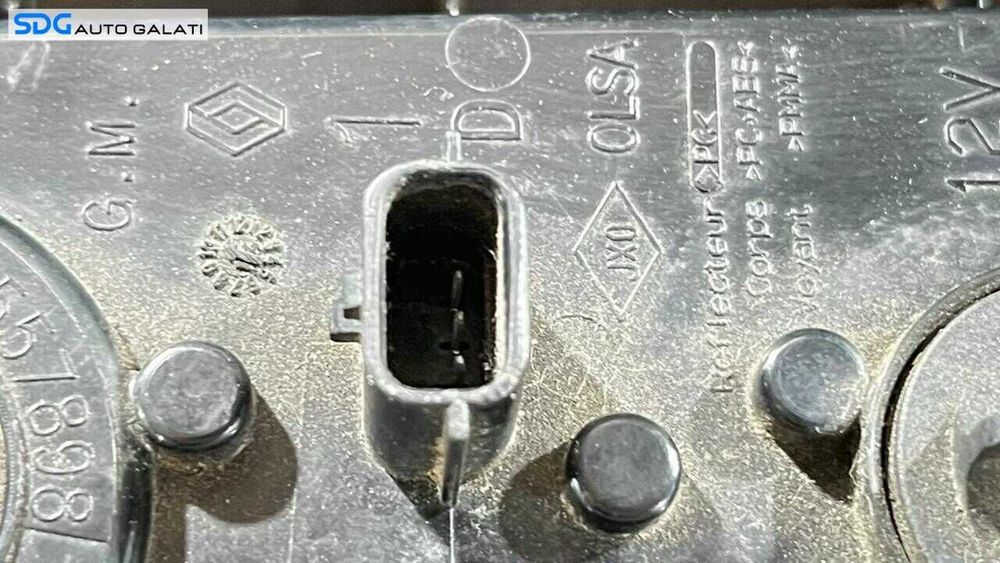 Stop Lampa Tripla Ceata Marsarier Mers Inapoi Stanga de pe Spoiler Bara Spate Renault Trafic 2014 - 2020 Cod 93867971 265542955R [L5352]