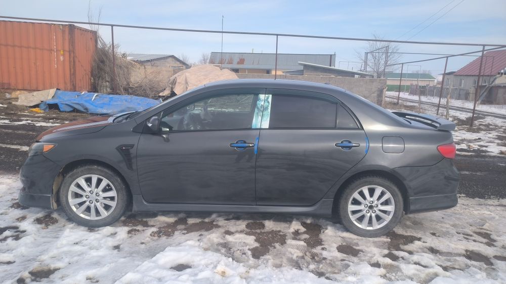 Тойото Королла сатылады 1.8Абьем