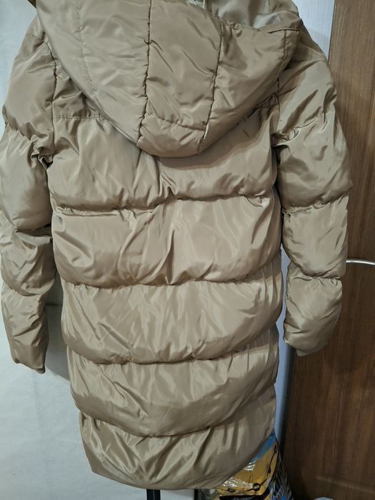 Дамско яке, подходящо за зимния сезон