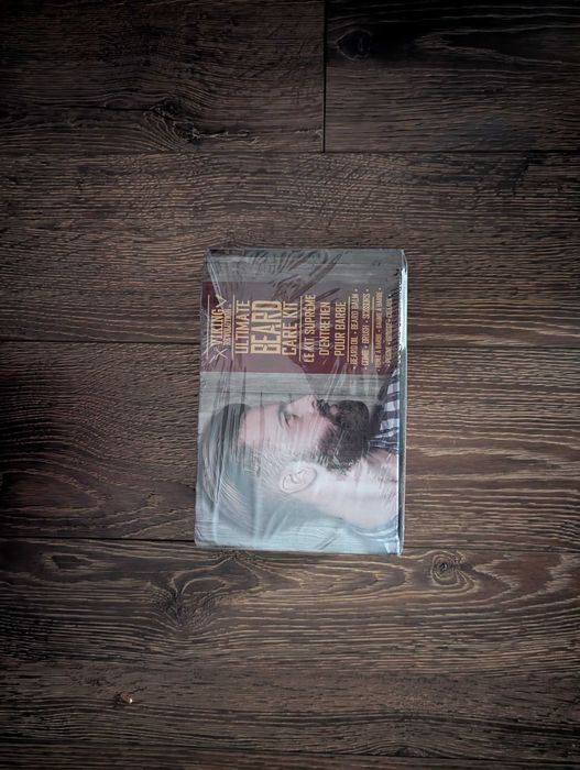 Viking set cadou ingrijire barba pt barbati + PERIE DIN PAR DE MISTRET