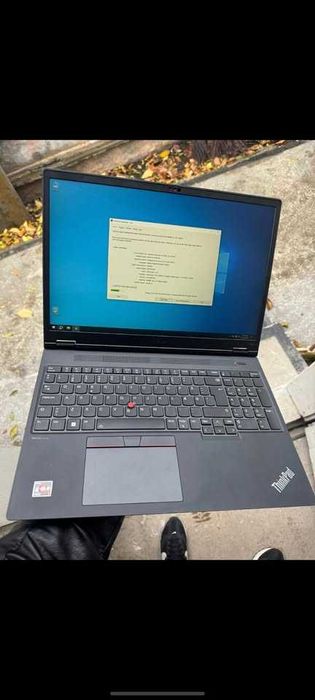 Lenovo ThinkPad P16v Gen 1: AMD Ryzen 7 PRO 7840HS 64GB DDR5 GPU 4GB