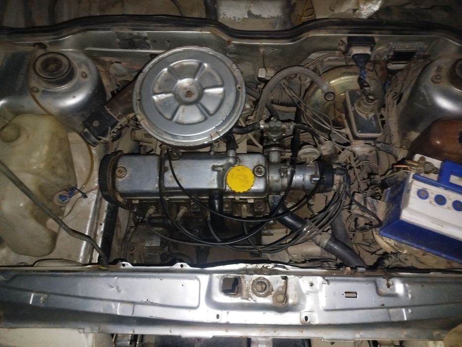 Срочно продаётся ваз 21099 карбюратор