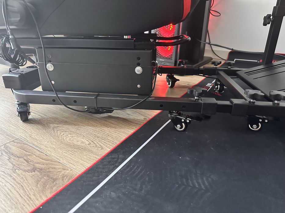 GT omega stand + extindere baza pentru scaun