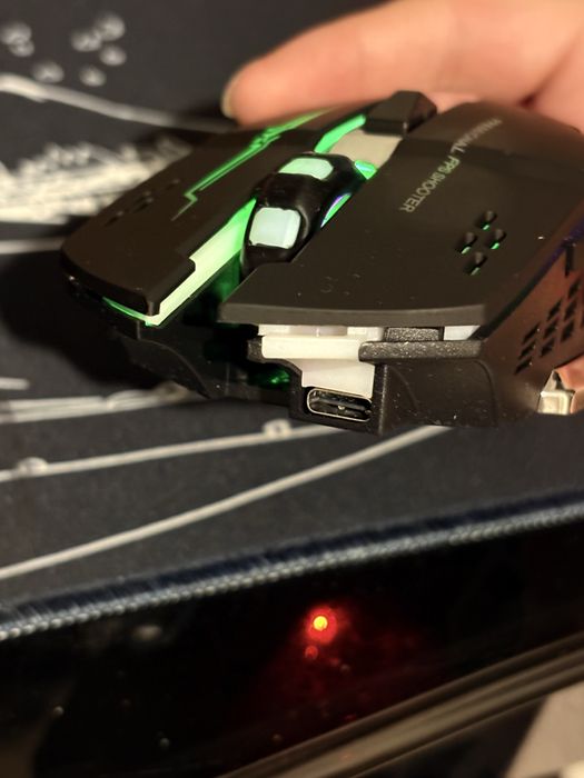 Мышь T-WOLF Q13 черный