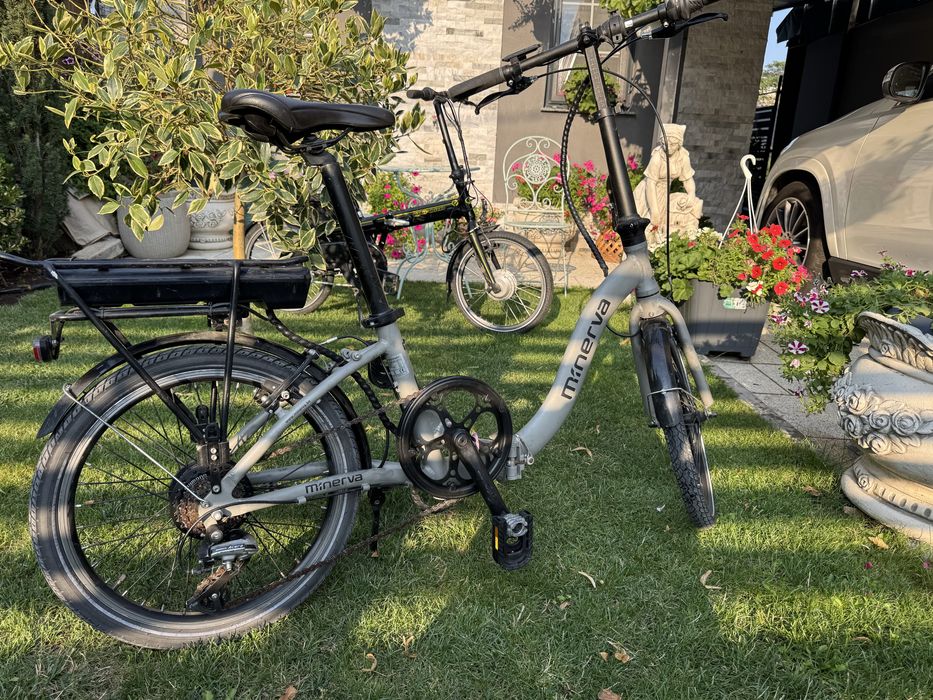 vand 2biciclete electrice