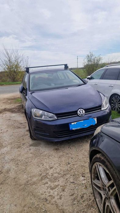 Dezmembrez Volkswagen Golf 7 2013 Hatchback 1.4