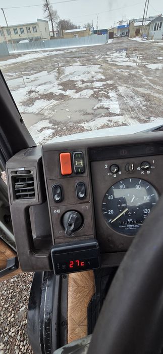 Mersedes 609 гугант