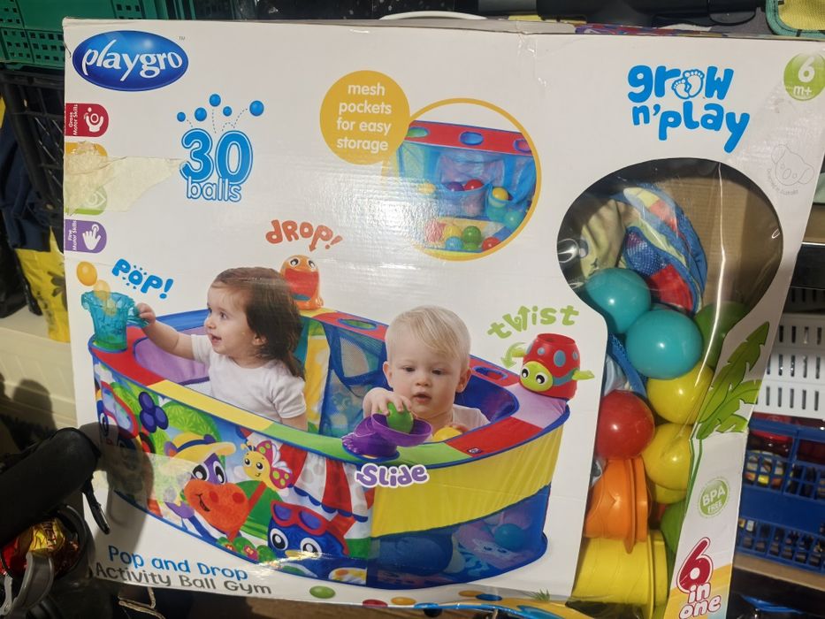 Продавам неща за бебе