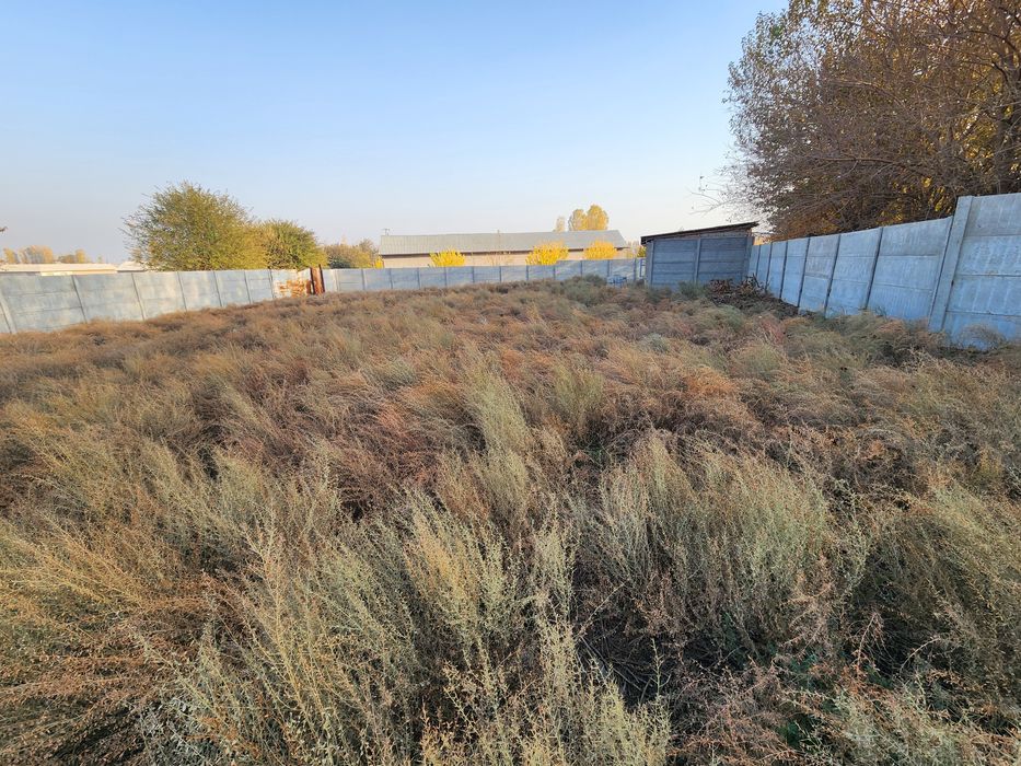 Продаётся земля.