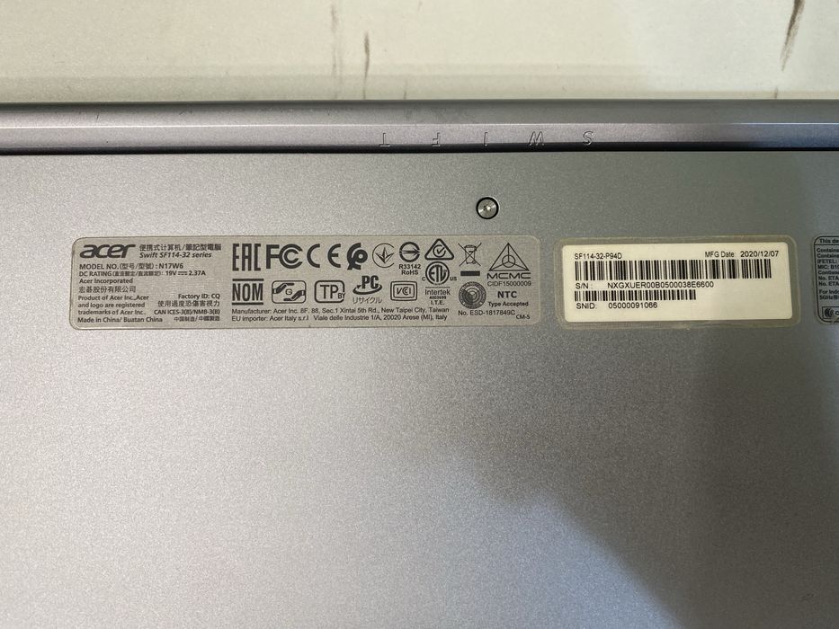 Ультрабук Acer Swift 1