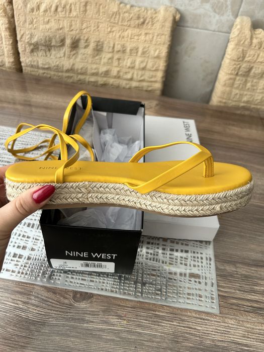 Нови дамски сандали