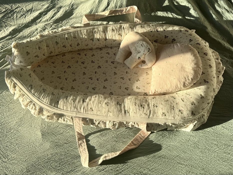 Кокон для новорожденных