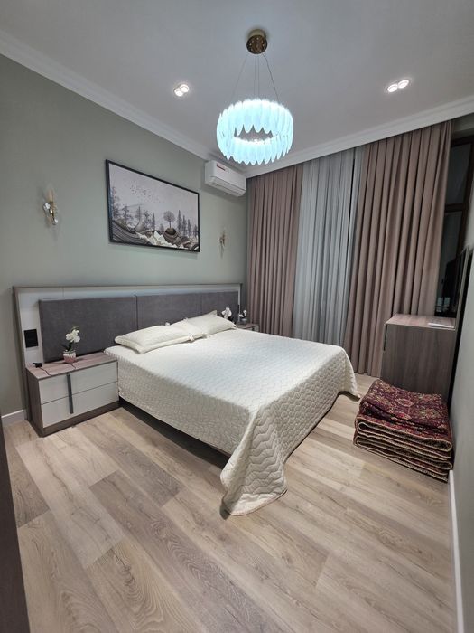 Квартира                       .