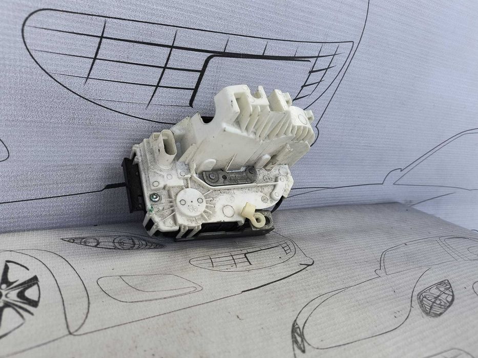 Broască / Mecanism Încuietoare Usa Față Dreapta Jeep Grand Cherokee / Dodge Durango 2010-2021 Cod OEM P04589924AG (5C2)