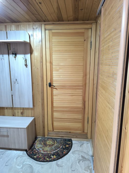 Продам дом. По кр.яр дачи.