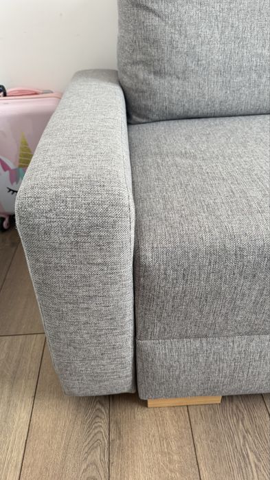 Canapea extensibila ikea gri , 3 locuri