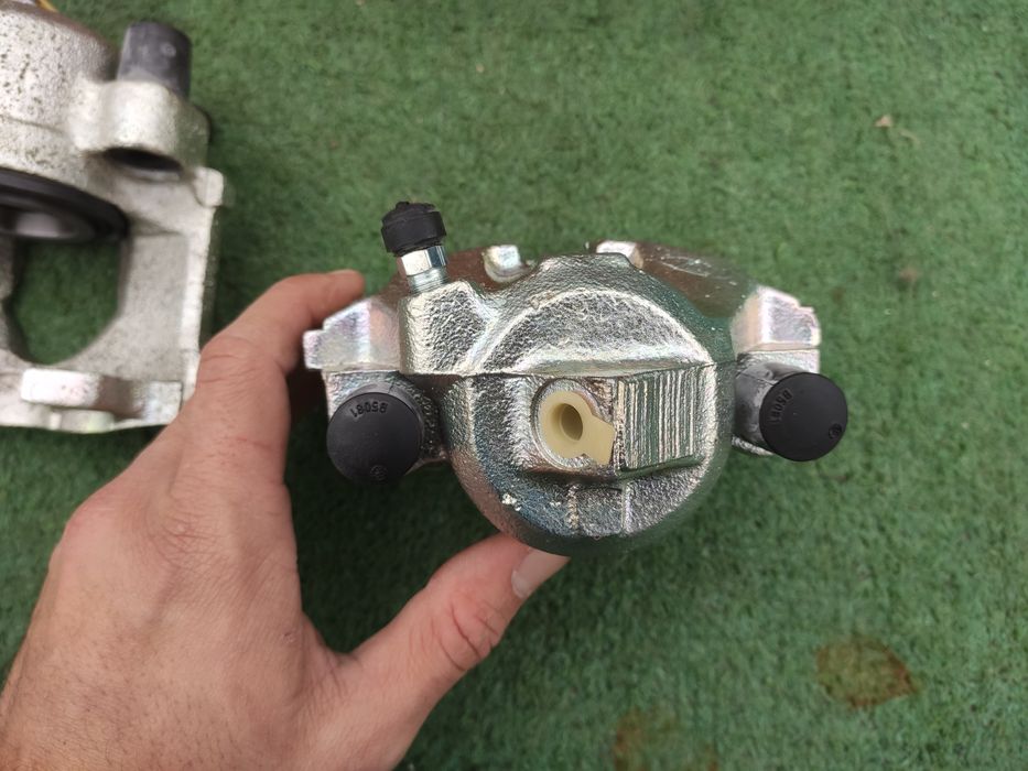 Etrieri fata Ford Escort noi - etrier frana Sierra Orion