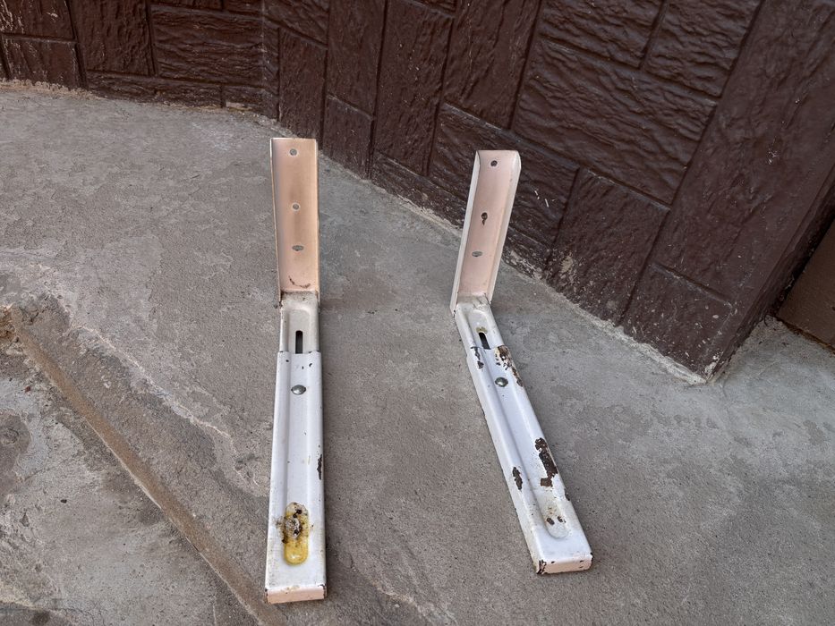 Кранштейн для микроволновой печи