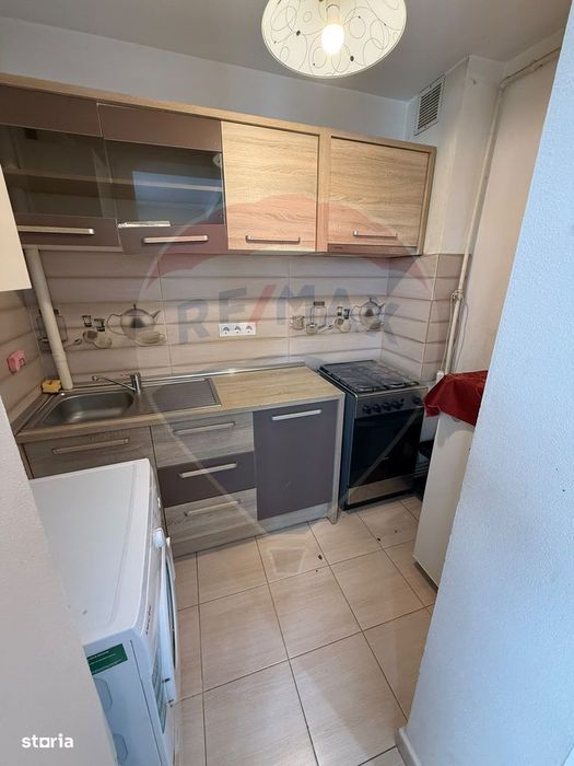 DE INCHIRIAT apartament cu o camera in blocul cu avocati