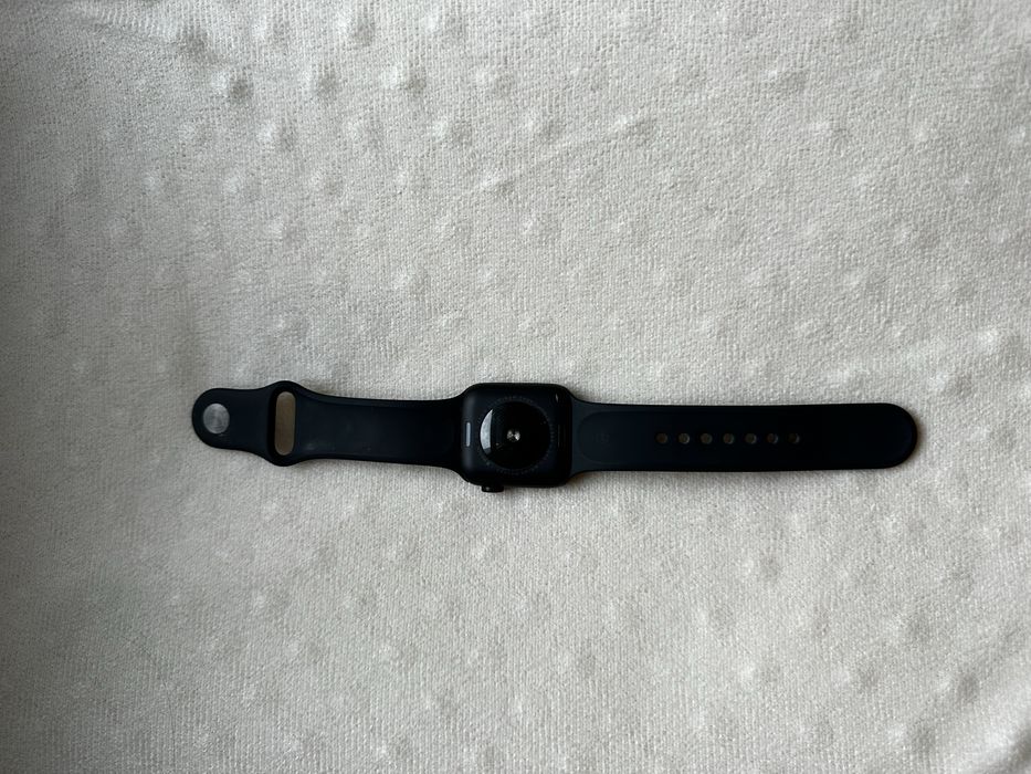 Смарт-часы Apple Watch SE 40 мм черный