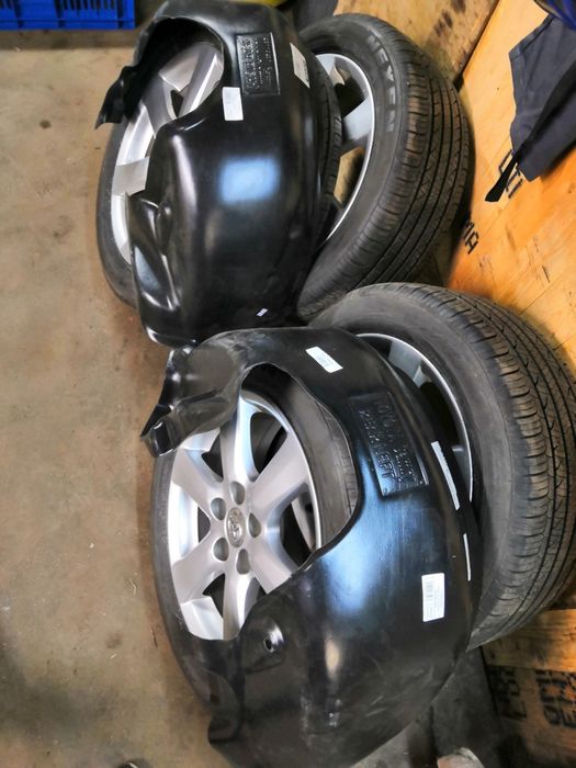 Подкрылок камри 50/55/70/75