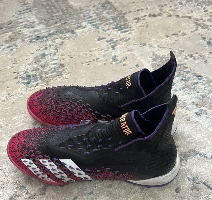 Бутсы футбольные